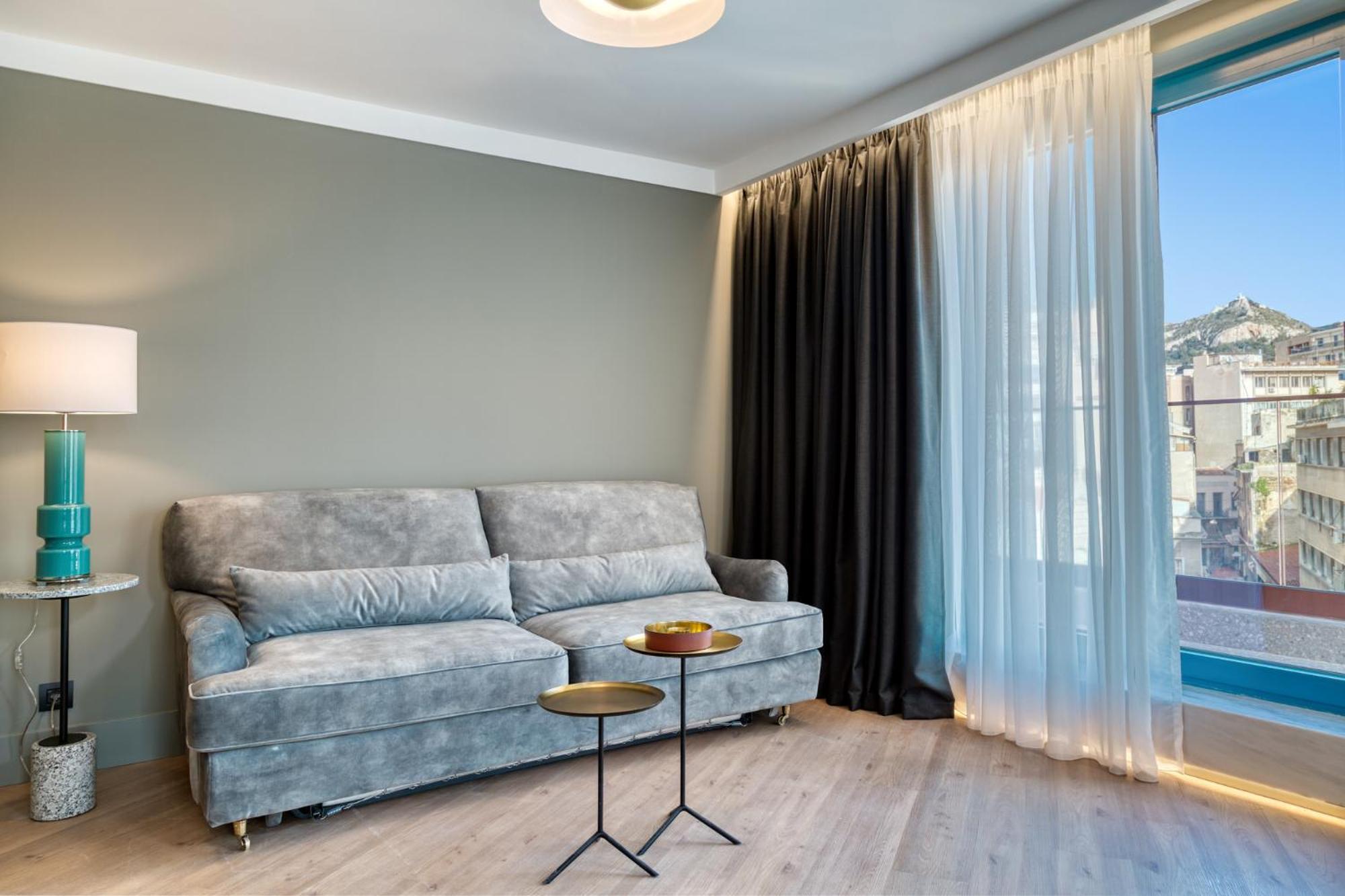 Bob W Eolou Hotel Атина Екстериор снимка