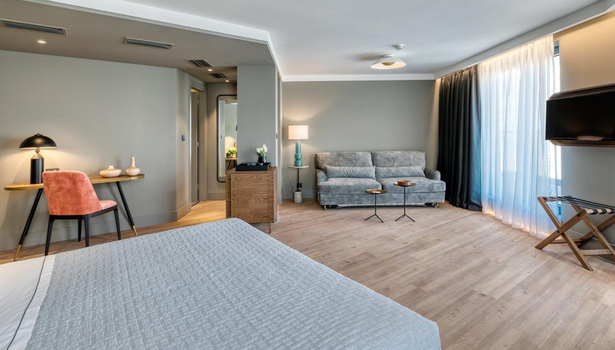 Bob W Eolou Hotel Атина Екстериор снимка